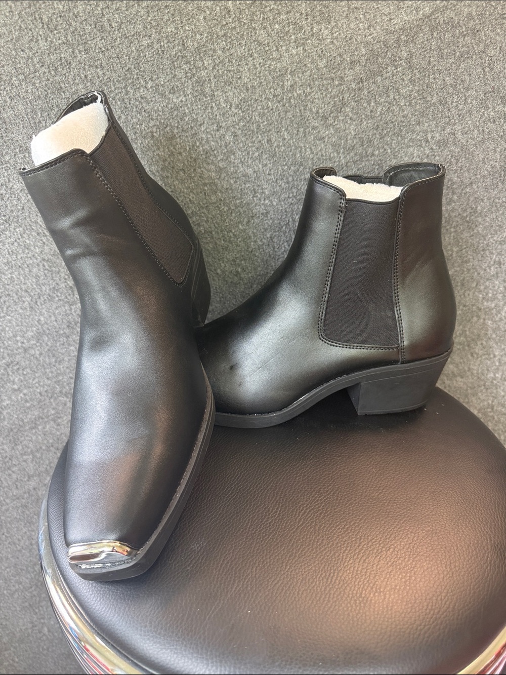 ASOS Black Leather Chukka Chelsea Boots for Men